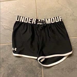 Under Armour Excersize shorts